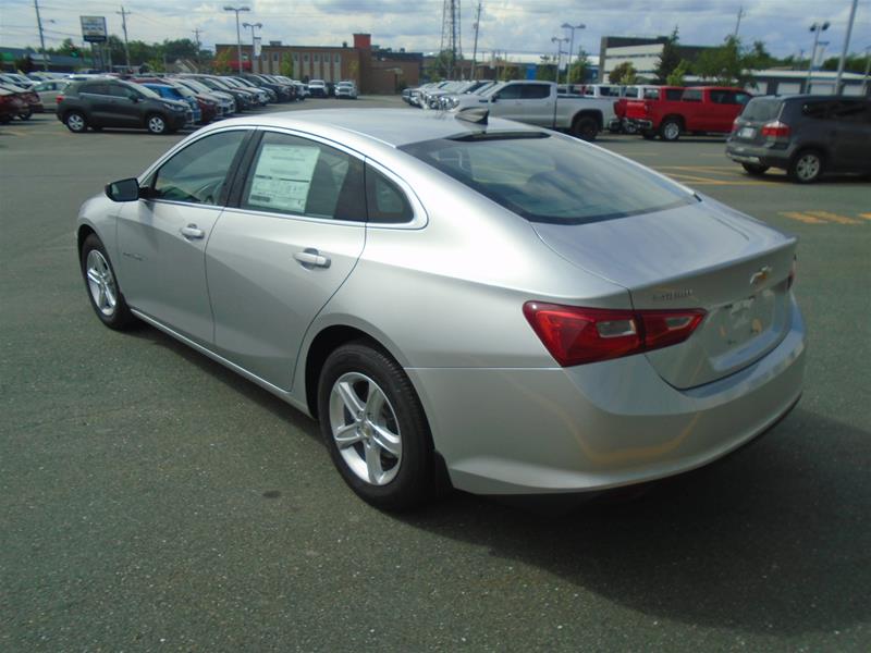 New 2020 Chevrolet Malibu LS Front Wheel Drive 4-Door Sedan – Demo